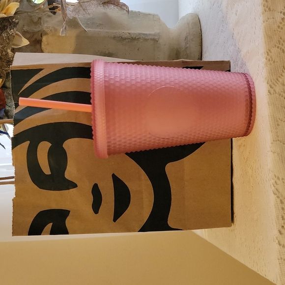 Starbucks Limited Edition valentine's Day cup light pink 16oz